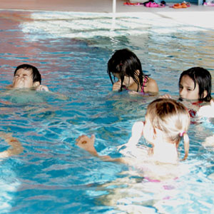 Kleingruppenunterricht Schwimmen